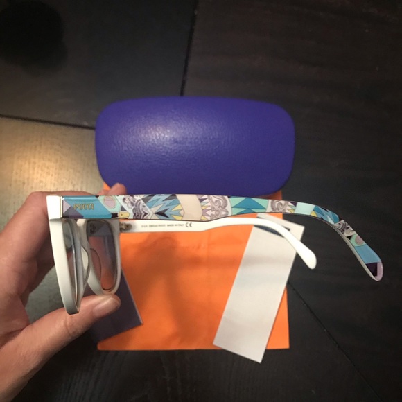Emilio Pucci Accessories - 🆕 Emilio Pucci Sunglasses EP 27 EP0027 white Gold